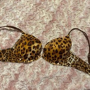 Victoria secrets very sexy sz 36c underwire bra